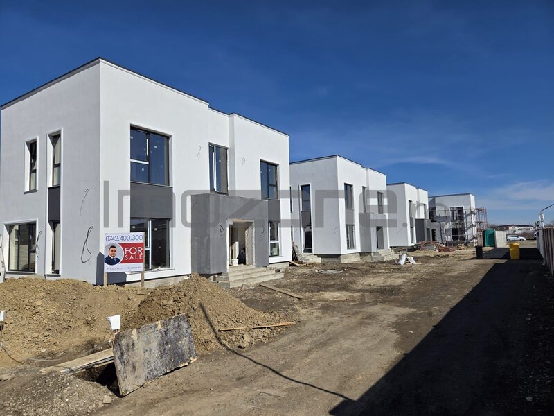 Vila - 4 camere,  situata in Otopeni, 131mp utili, teren 350mp, 2 locuri parcare