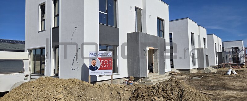 Vila - 4 camere,  situata in Otopeni, 131mp utili, teren 350mp, 2 locuri parcare